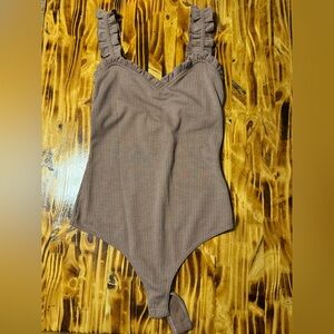 Pink Lily Taupe Ribbed Top